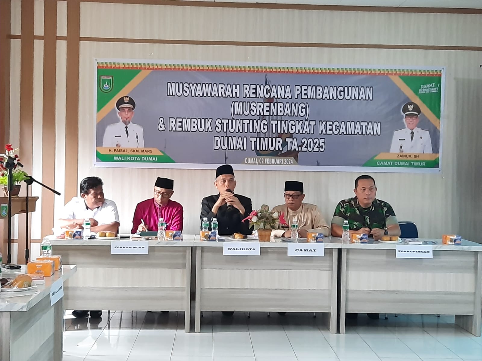 Menghadiri acara Musyawarah Rencana Pembangunan (Musrenbang) & Rembuk Stunting Tingkat Kecamatan Dumai Timur Tahun Anggaran 2025.